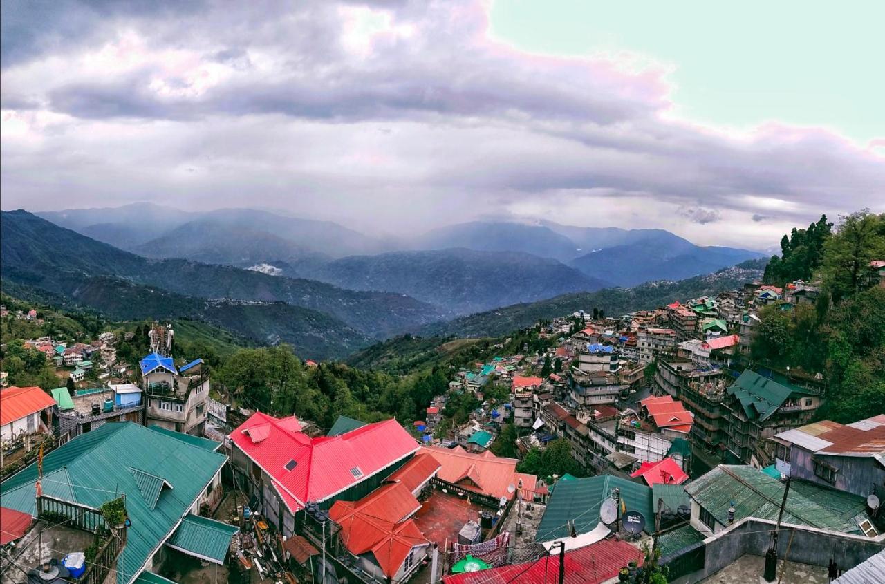 White Peak Homestay Dardzsiling Kültér fotó